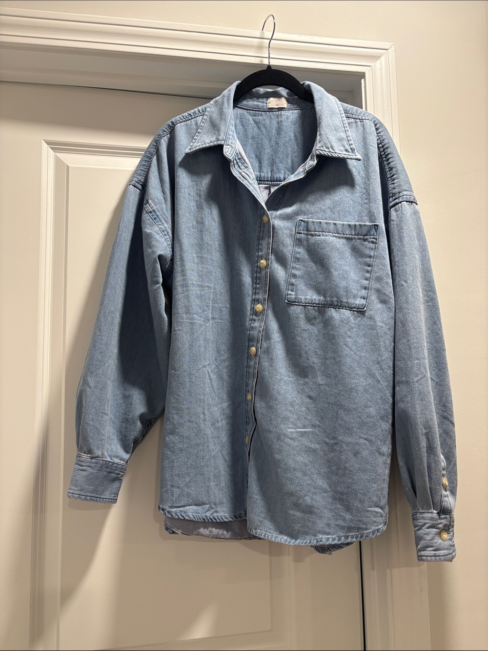 Faherty Women’s Denim Shirt